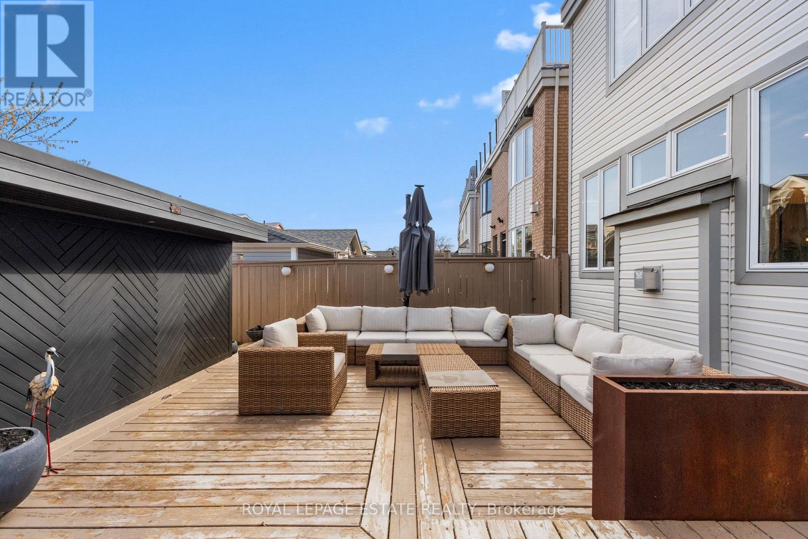 95 Boardwalk Drive, Toronto, Ontario  M4L 3X9 - Photo 46 - E13058070