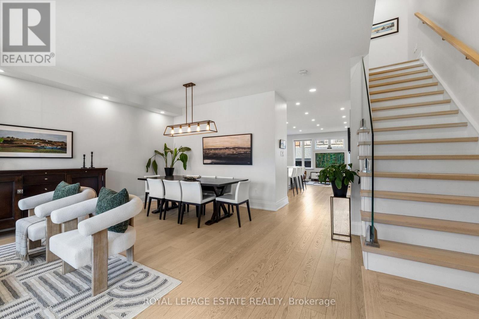 95 Boardwalk Drive, Toronto, Ontario  M4L 3X9 - Photo 6 - E13058070