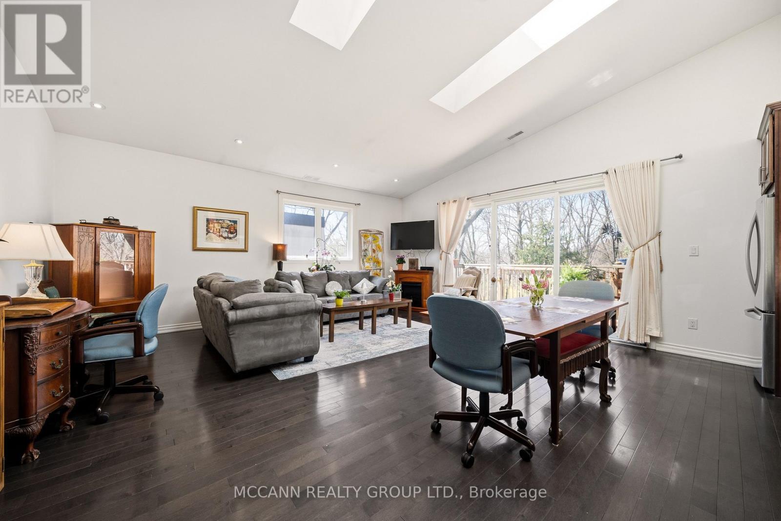 124 Scarboro Crescent, Toronto, Ontario  M1M 2J4 - Photo 18 - E13058090