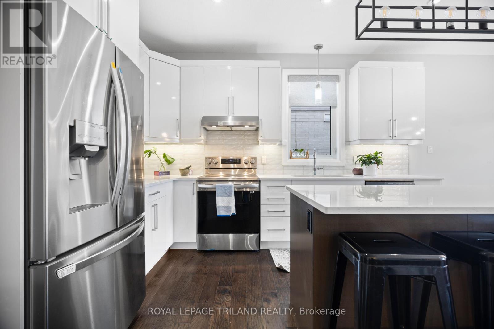 2382 Wickerson Road, London South, Ontario  N6K 4R6 - Photo 12 - X13058044