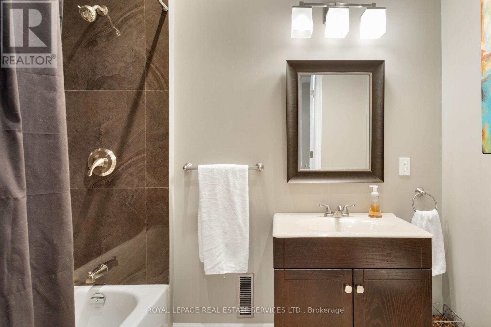 2281 Highcroft Road, Oakville, Ontario  L6M 4Y4 - Photo 27 - W13053230