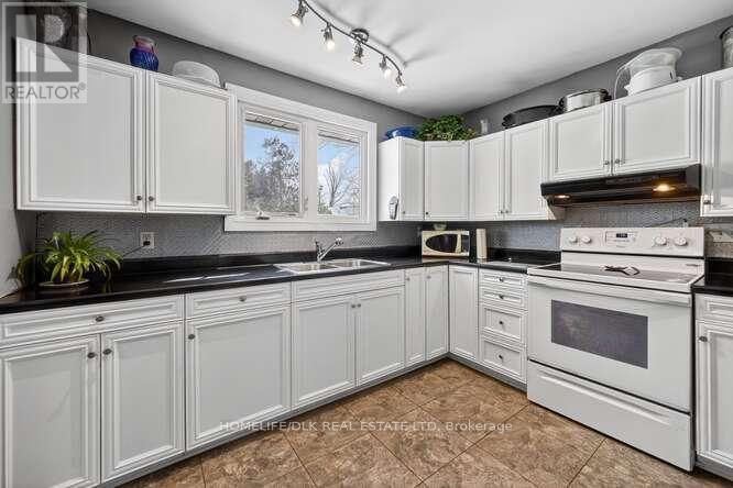 73 Adelaide St S Street E, Edwardsburgh/cardinal, Ontario  K0E 1E0 - Photo 9 - X12829400