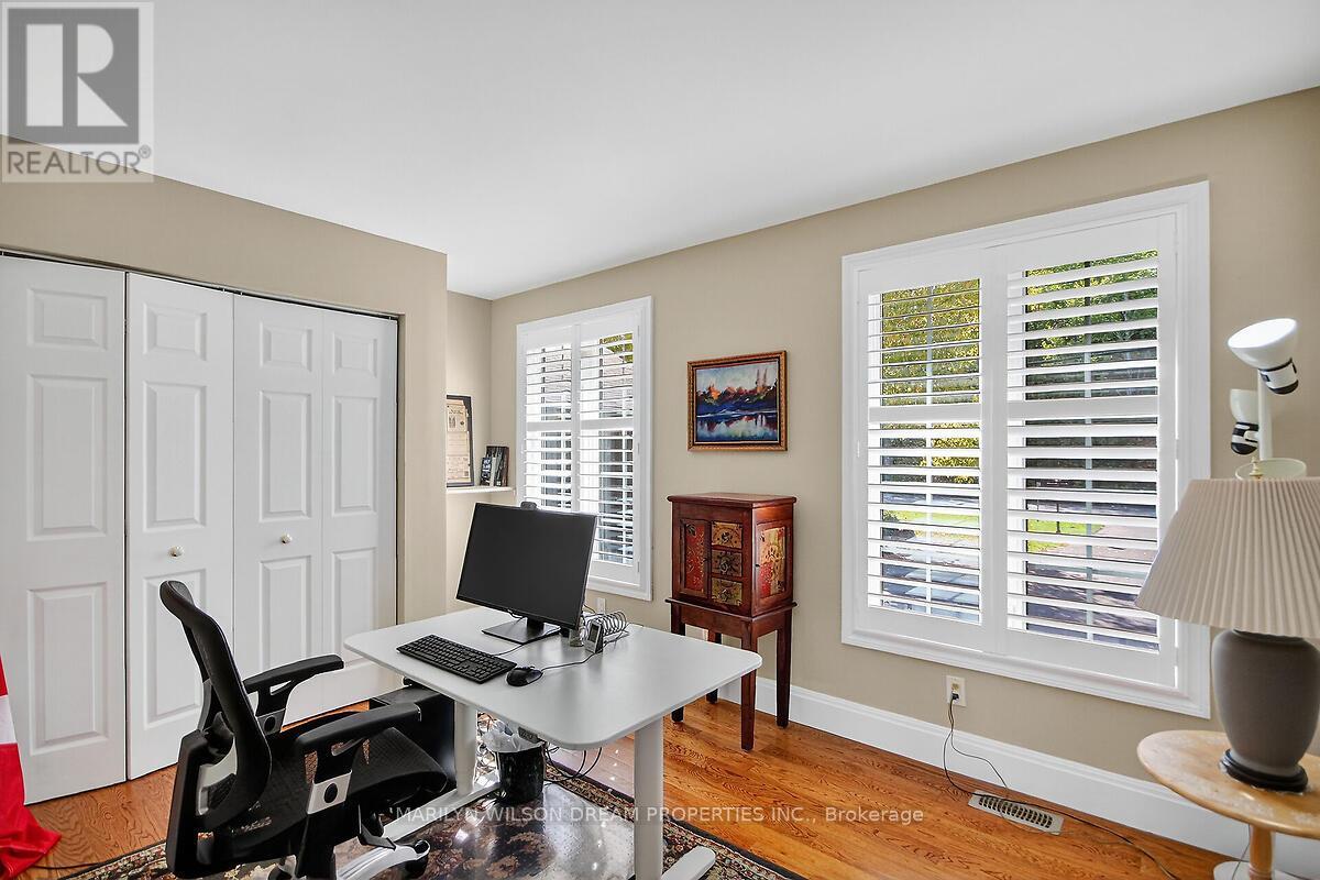 2998 Barlow Crescent, Ottawa, Ontario  K0A 1T0 - Photo 28 - X12463390