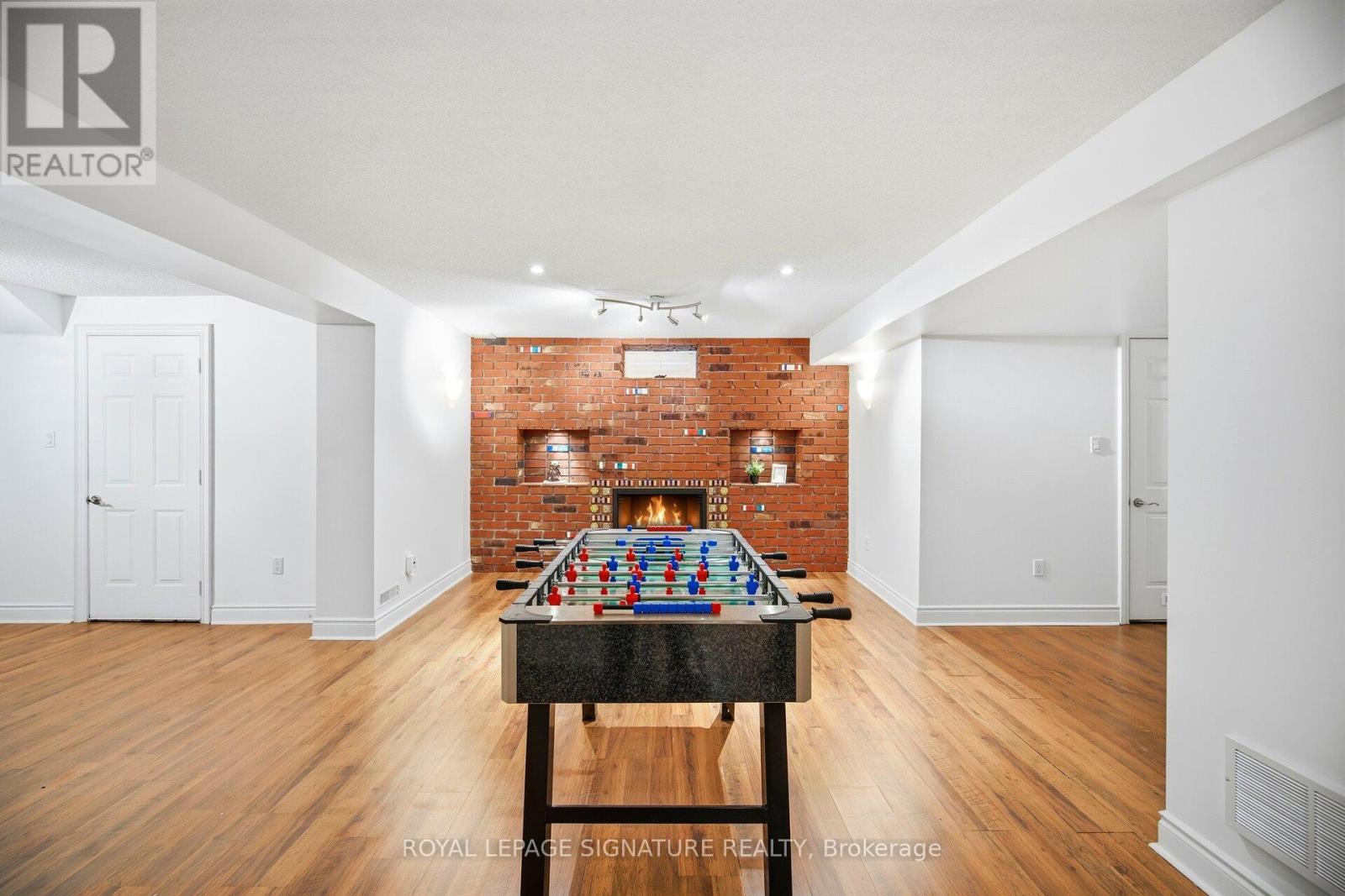 1592 Hallstone Road, Brampton, Ontario  L6Y 5K8 - Photo 39 - W13057342