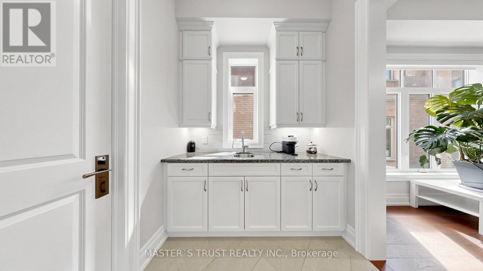 61 Grange Drive, Richmond Hill, Ontario  L4E 1E2 - Photo 16 - N13057928