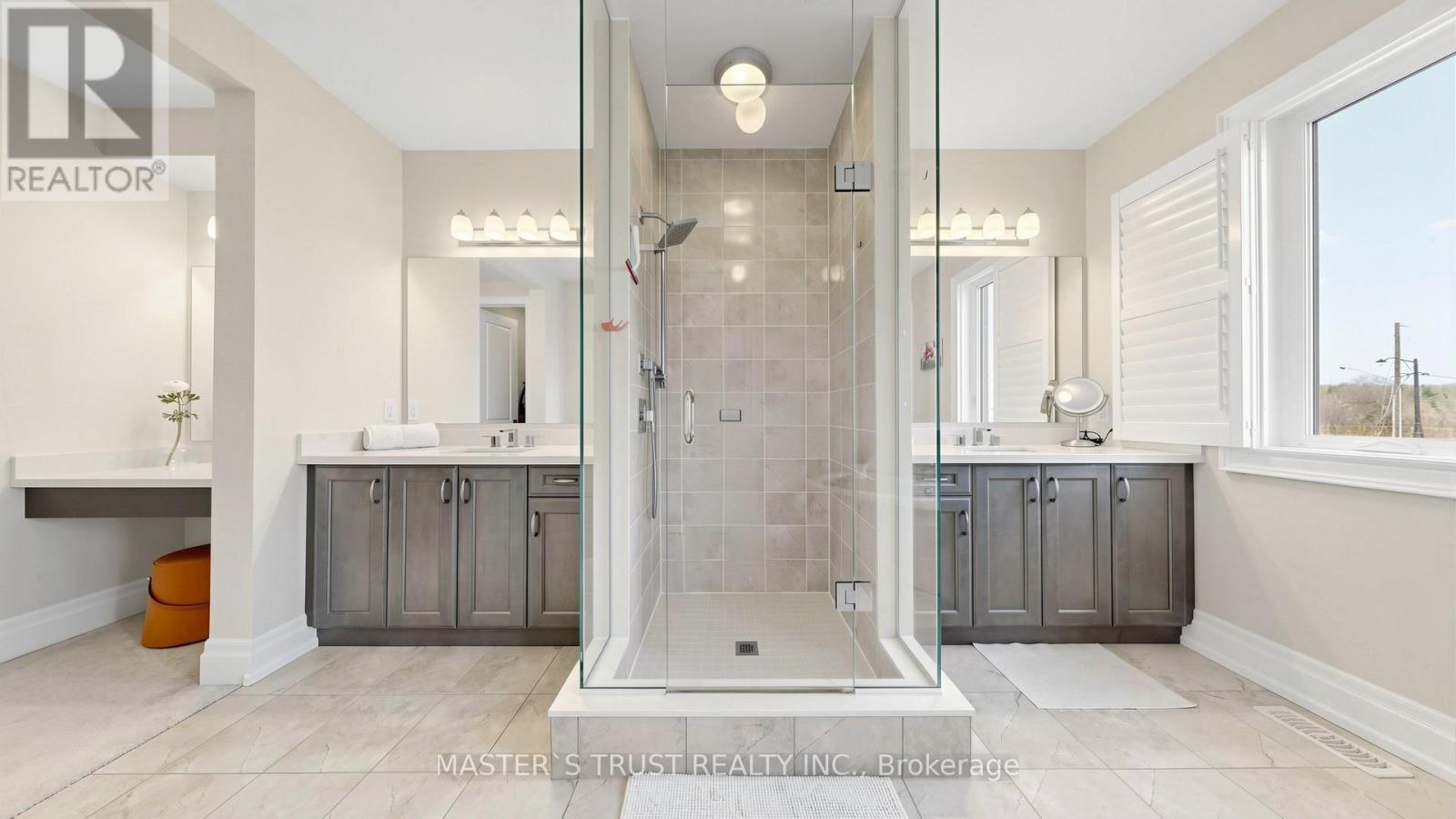 61 Grange Drive, Richmond Hill, Ontario  L4E 1E2 - Photo 22 - N13057928