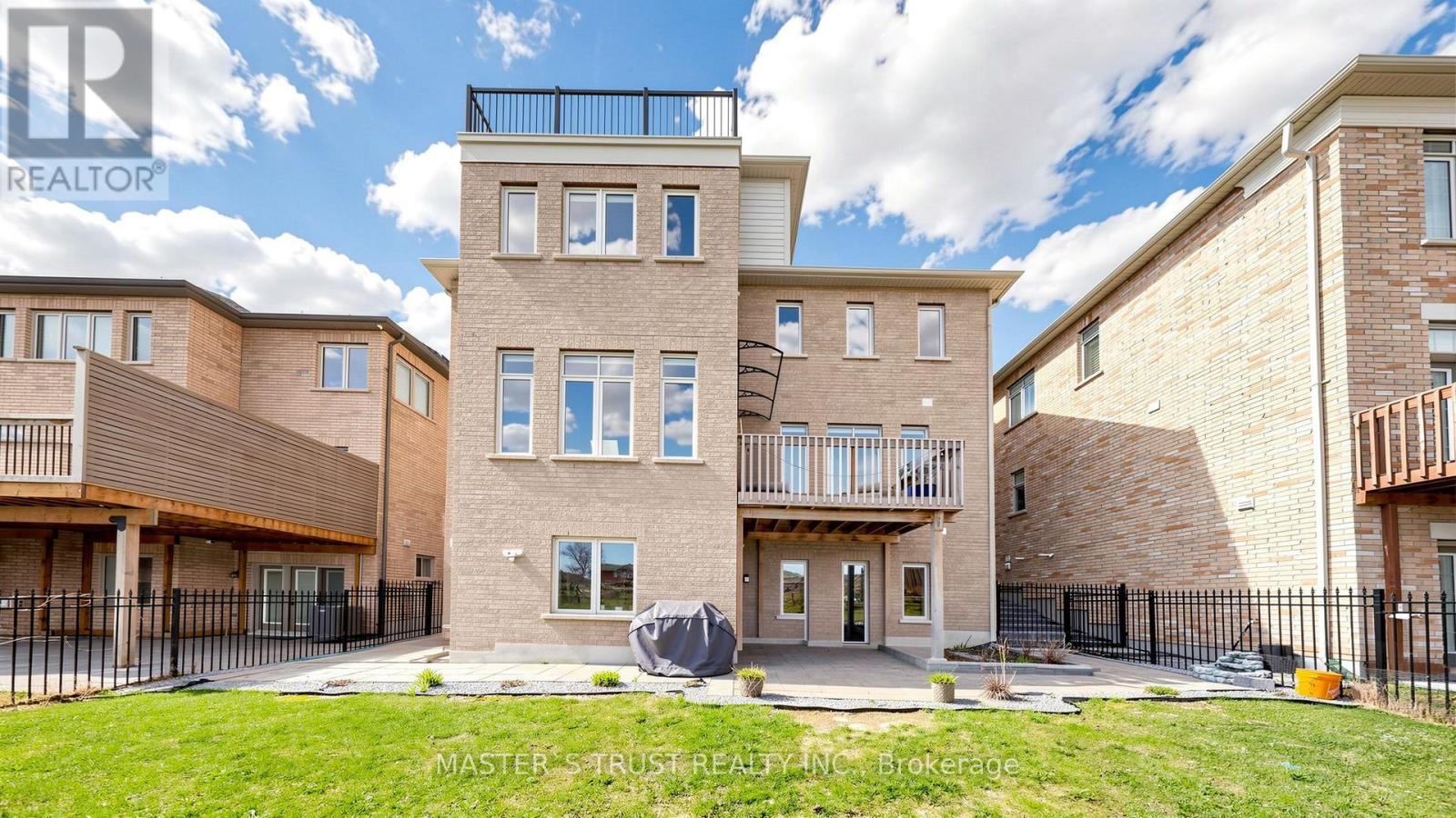 61 Grange Drive, Richmond Hill, Ontario  L4E 1E2 - Photo 45 - N13057928