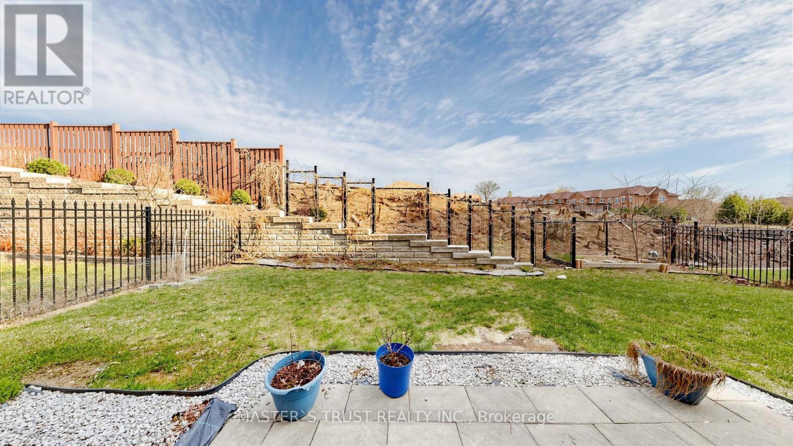 61 Grange Drive, Richmond Hill, Ontario  L4E 1E2 - Photo 46 - N13057928