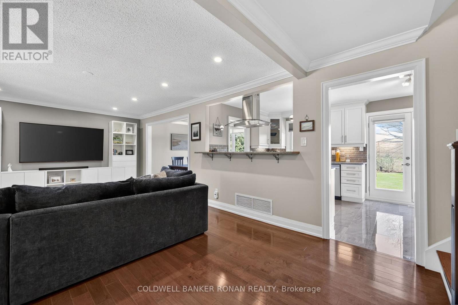 6749 2nd Line, New Tecumseth, Ontario  L0G 1W0 - Photo 5 - N13057984