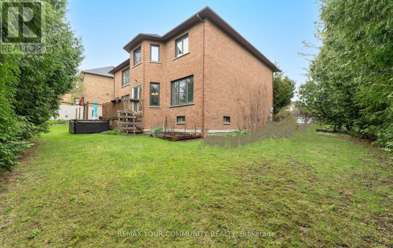 101 Timberline Trail, Aurora, Ontario  L4G 6A1 - Photo 35 - N13058018