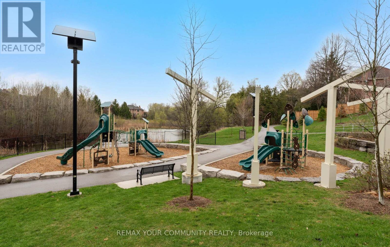 101 Timberline Trail, Aurora, Ontario  L4G 6A1 - Photo 44 - N13058018