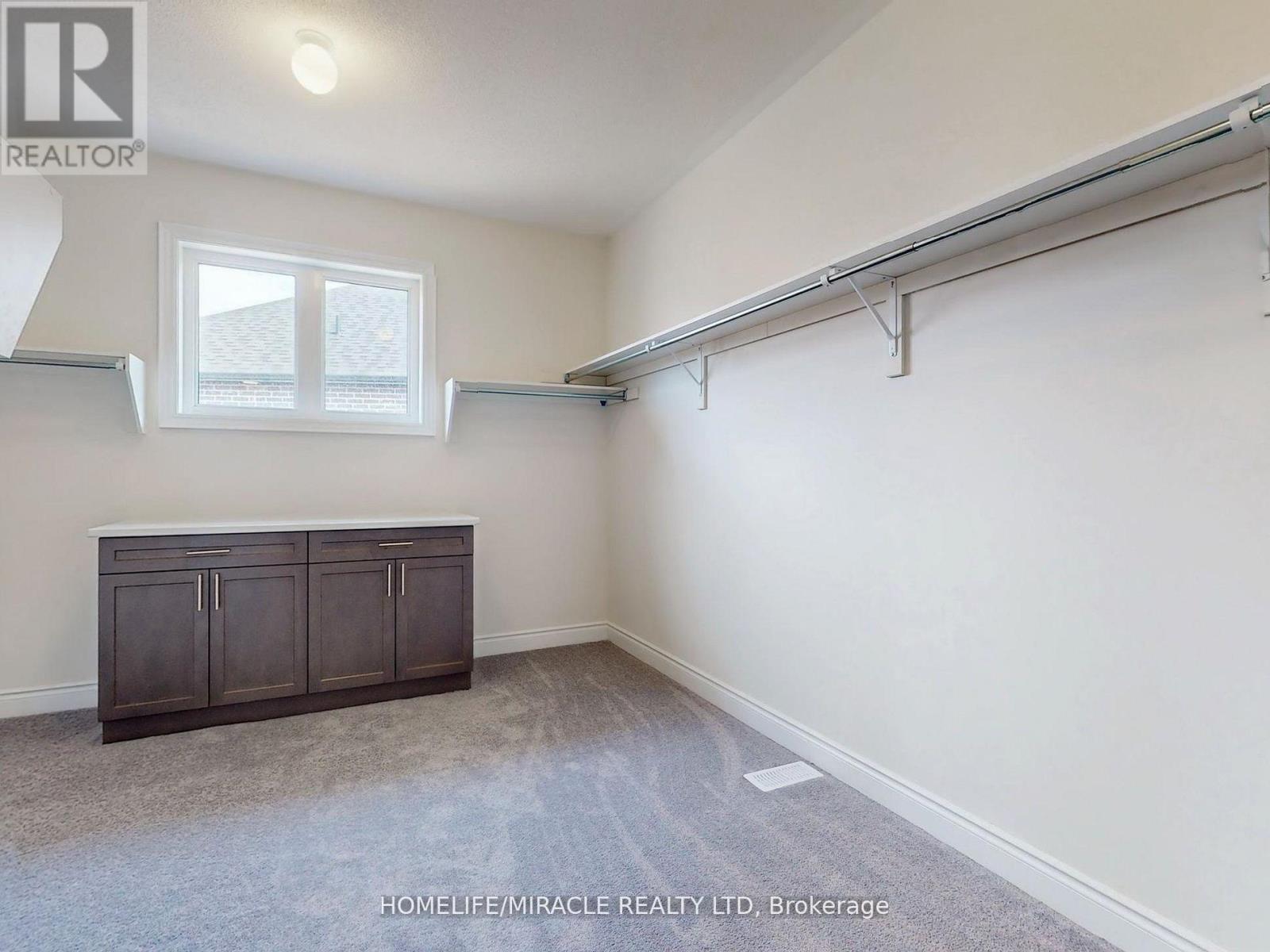 25 Joiner Circle, Whitchurch-Stouffville, Ontario  L4A 4W9 - Photo 33 - N13058036