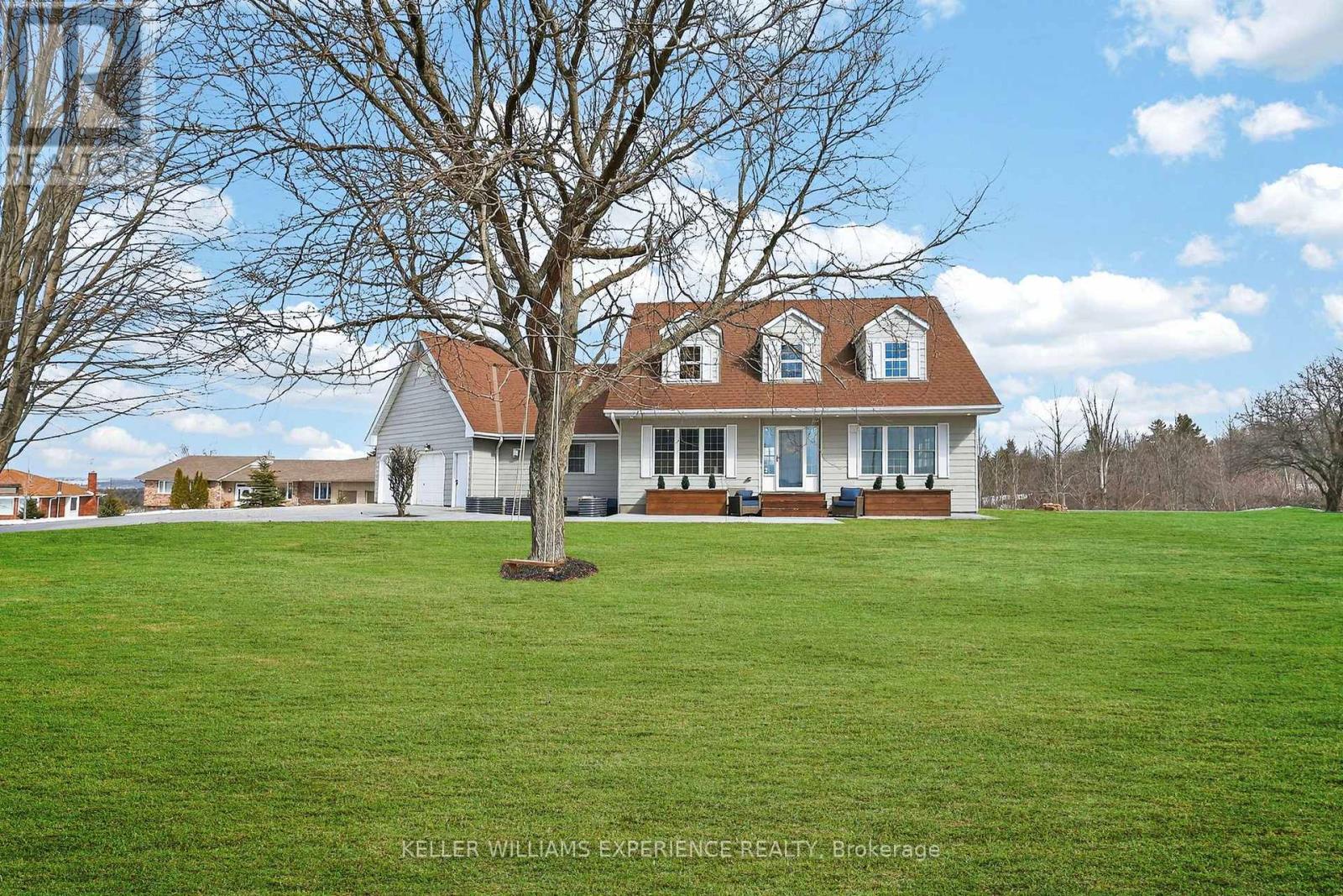 2 ALGONQUIN HEIGHTS COURT, Essa, Ontario