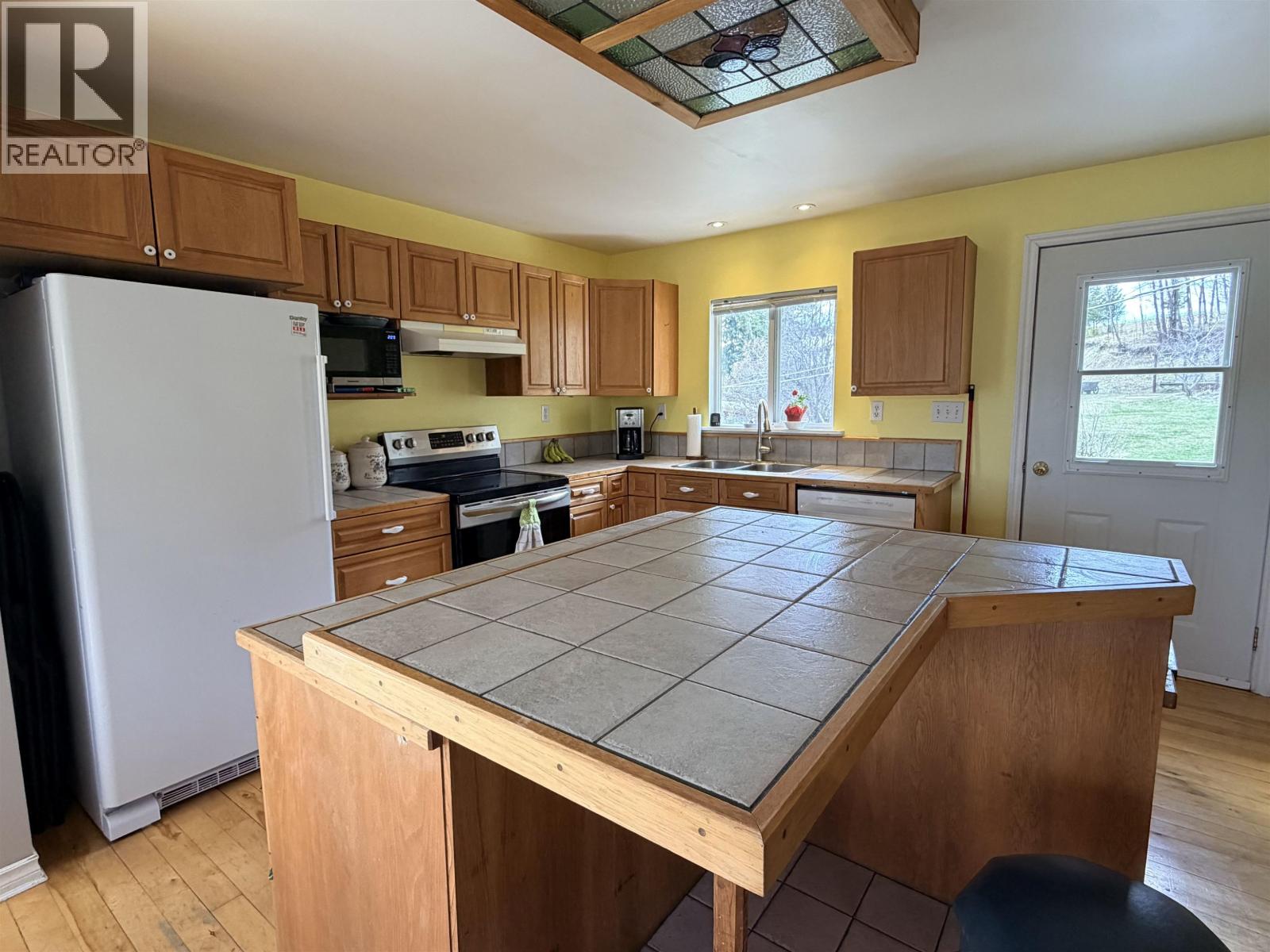 4583 Ridge Road, Williams Lake, British Columbia  V0L 1G0 - Photo 5 - R3113482