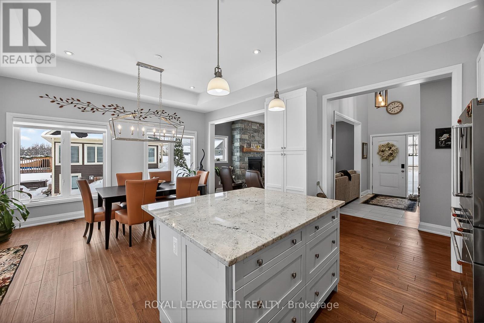 3 Thoroughbred Drive, Oro-Medonte, Ontario  L0K 1E0 - Photo 10 - S13057782