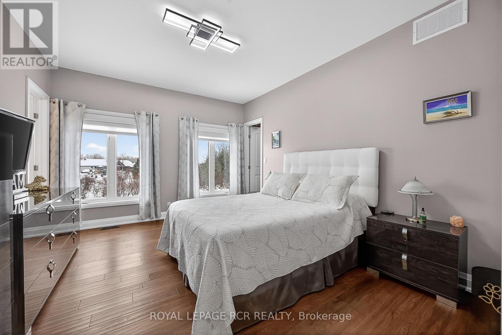 3 Thoroughbred Drive, Oro-Medonte, Ontario  L0K 1E0 - Photo 15 - S13057782