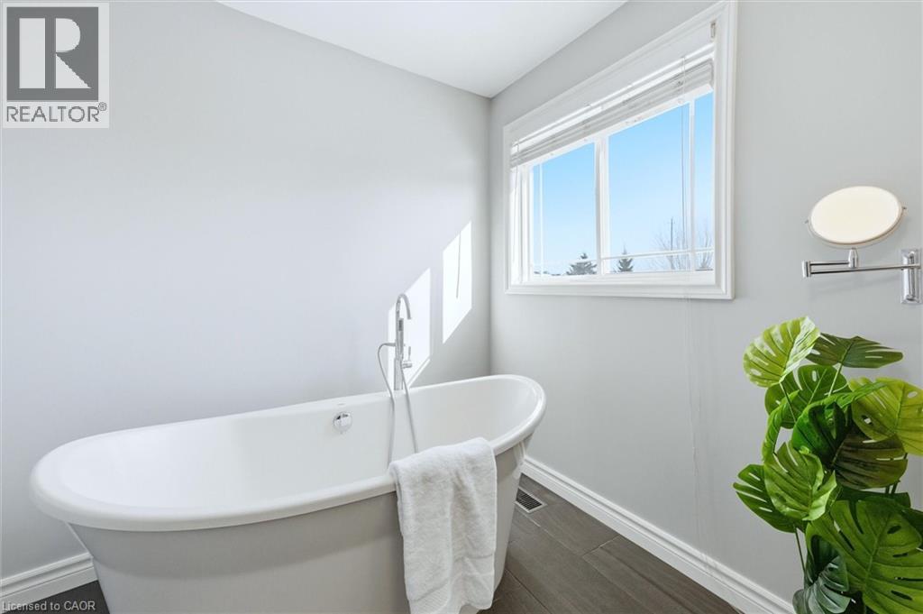 117 Simmonds Drive, Guelph, Ontario  N1E 7L8 - Photo 27 - 40802106