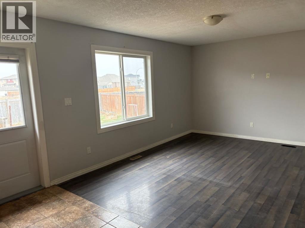 31, 6802 50 Avenue, Camrose, Alberta  T4V 5C7 - Photo 4 - A2271266