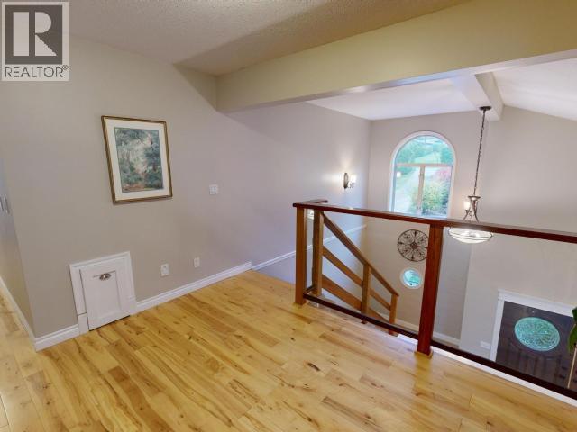 8745 Patricia Road, Powell River, British Columbia   - Photo 36 - 19450