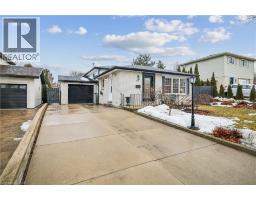 52 BELLEAU Street, Hamilton, Ontario