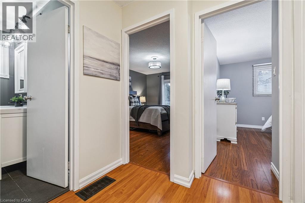 52 Belleau Street, Hamilton, Ontario  L8J 1N4 - Photo 14 - 40810506