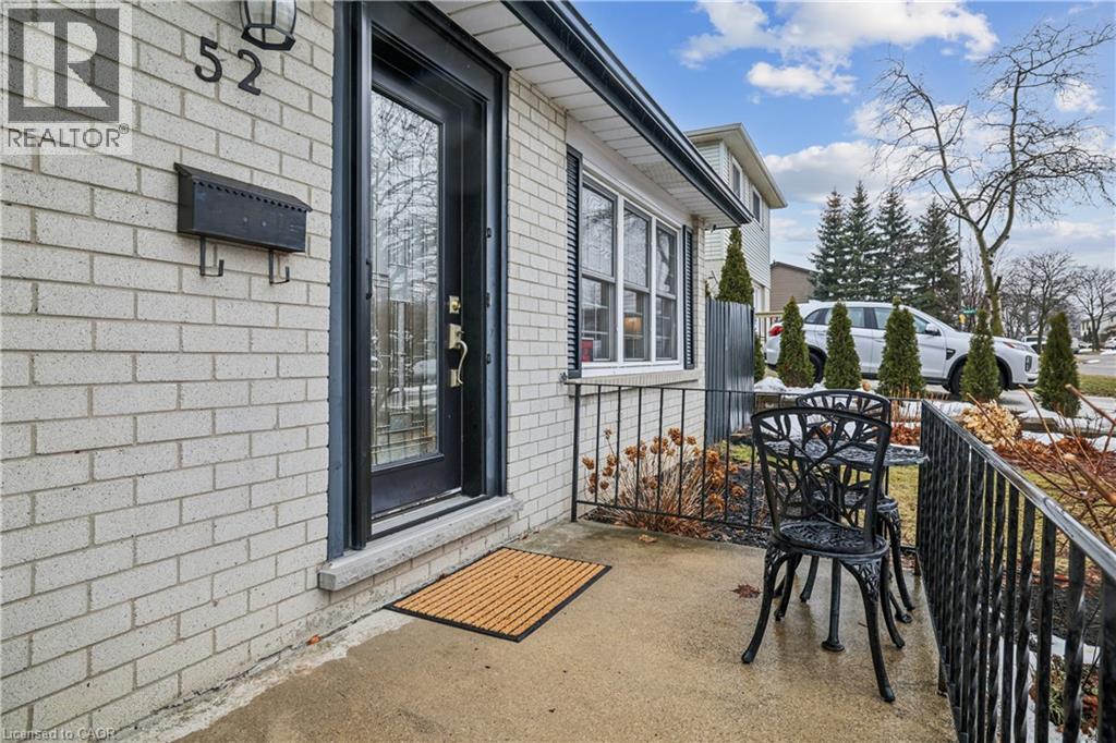 52 Belleau Street, Hamilton, Ontario  L8J 1N4 - Photo 3 - 40810506