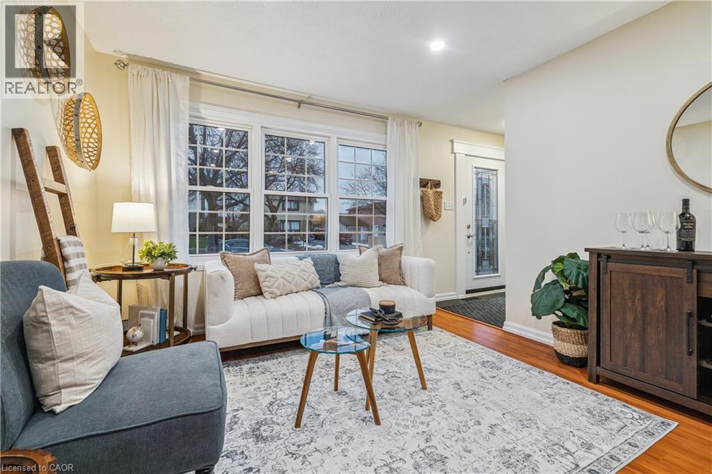 52 Belleau Street, Hamilton, Ontario  L8J 1N4 - Photo 7 - 40810506