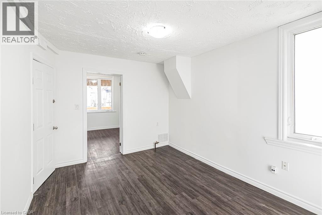 115 Robins Avenue, Hamilton, Ontario  L8H 4N5 - Photo 8 - 40819328