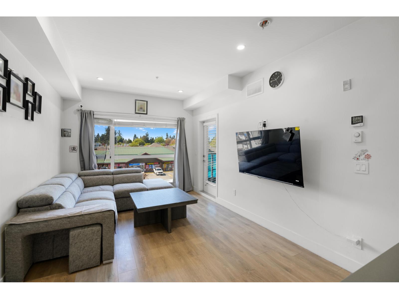 312 8496 120 Street, Surrey, British Columbia  V3W 3N5 - Photo 5 - R3116594