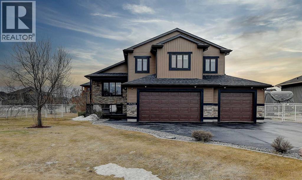 7749 Oxford Road, Rural Grande Prairie No. 1, Alberta  T8X 0G4 - Photo 1 - A2304522