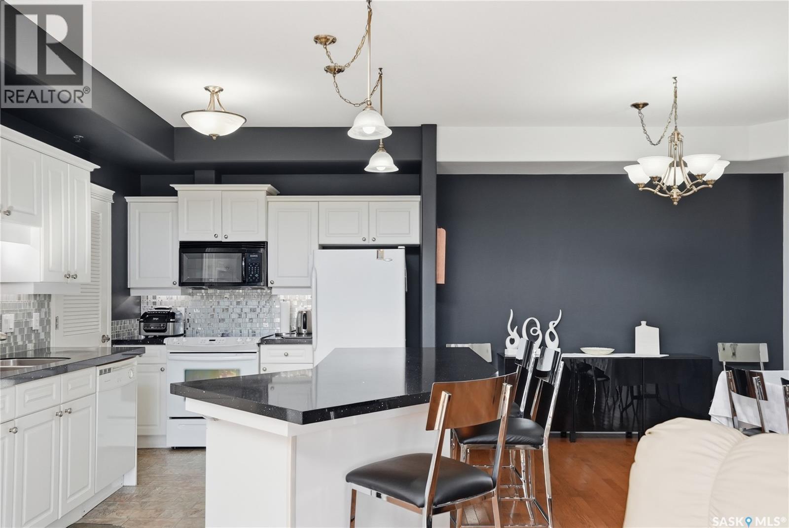 407 110 Armistice Way, Saskatoon, Saskatchewan  S7J 5L8 - Photo 10 - SK034191