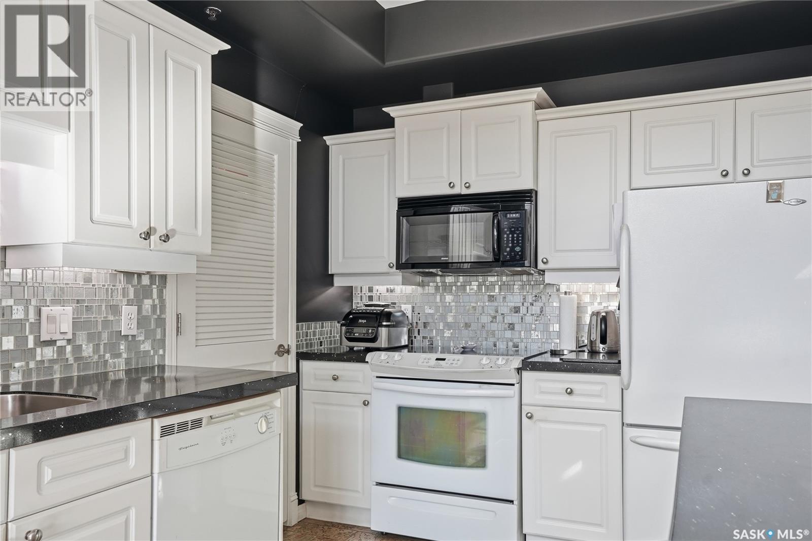 407 110 Armistice Way, Saskatoon, Saskatchewan  S7J 5L8 - Photo 12 - SK034191