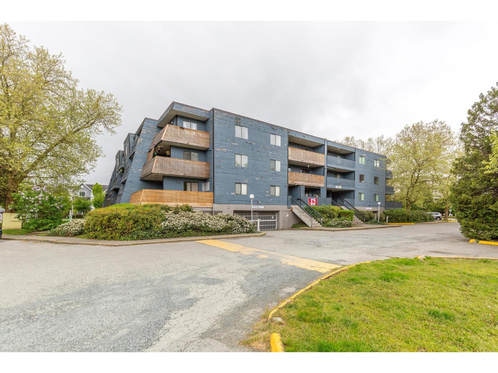 309 5906 176A STREET, surrey, British Columbia