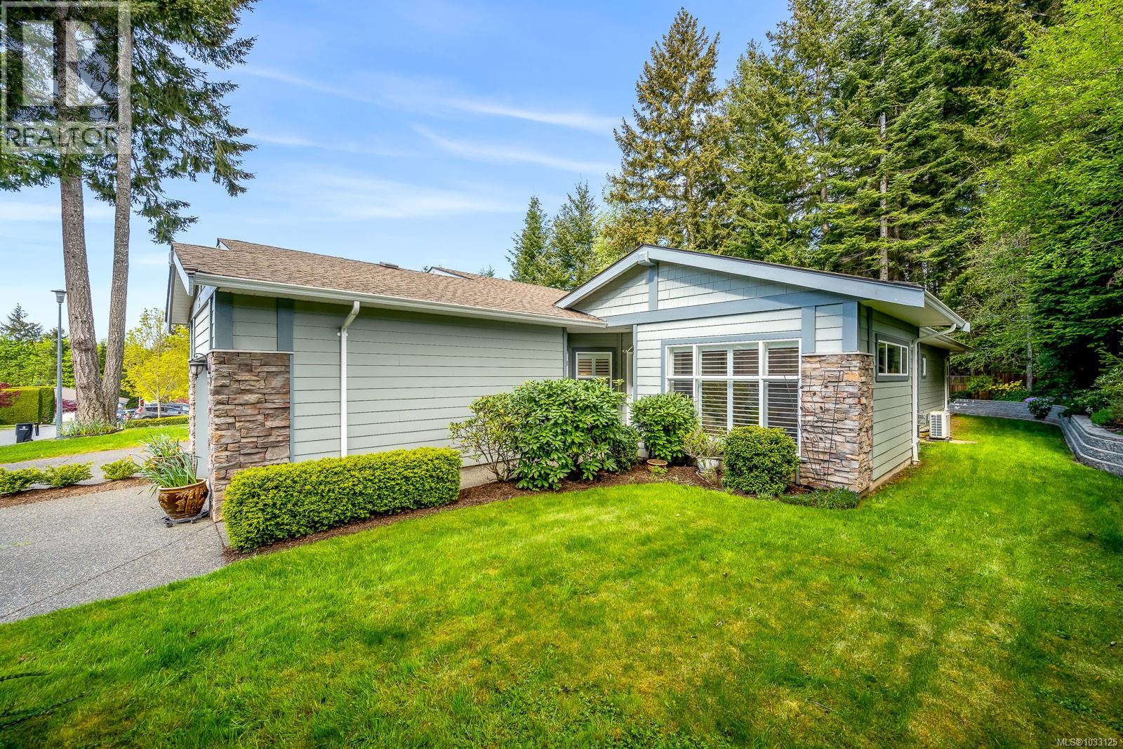 83 2001 Blue Jay Pl, Courtenay, British Columbia  V9N 4A8 - Photo 1 - 1033125
