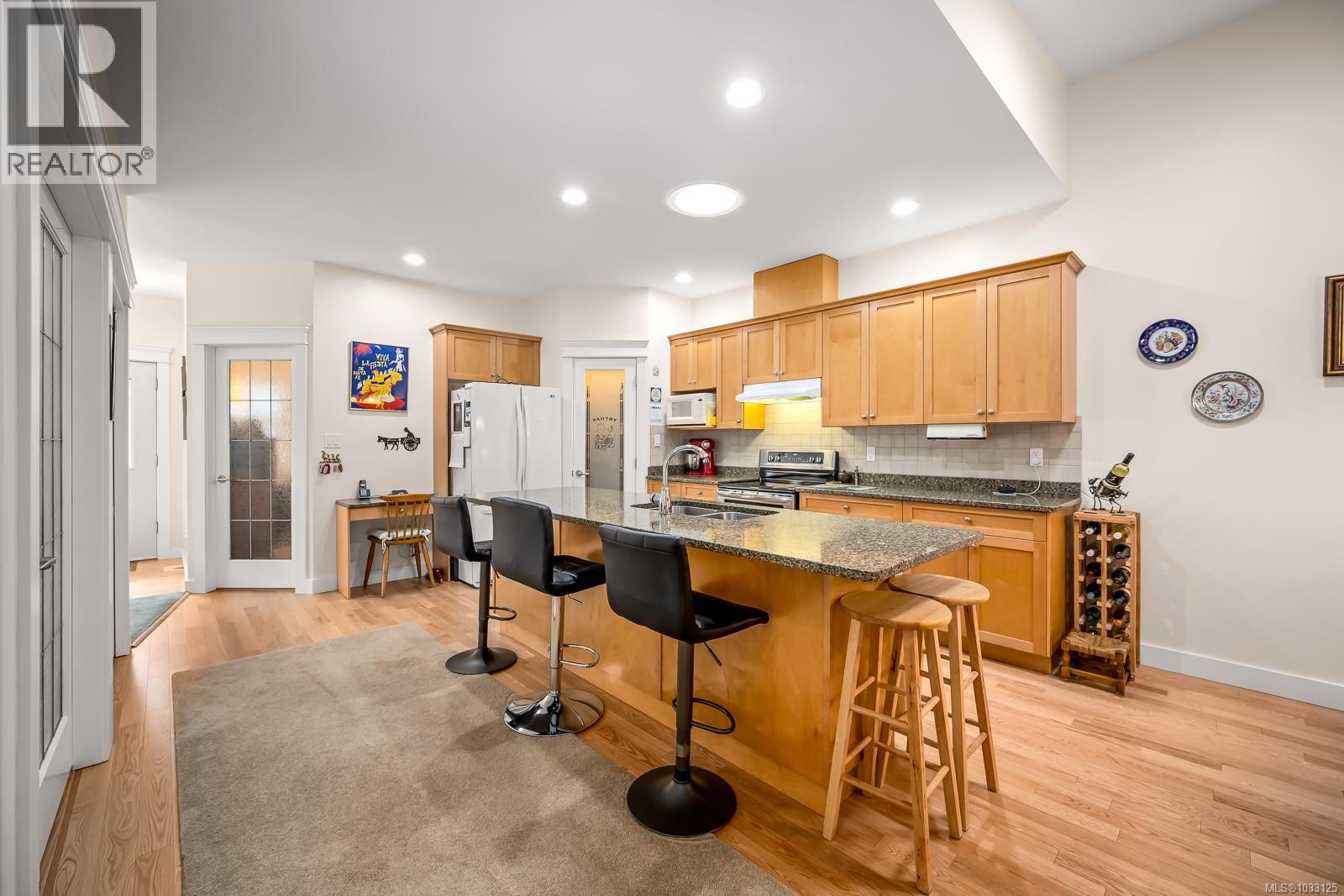 83 2001 Blue Jay Pl, Courtenay, British Columbia  V9N 4A8 - Photo 26 - 1033125