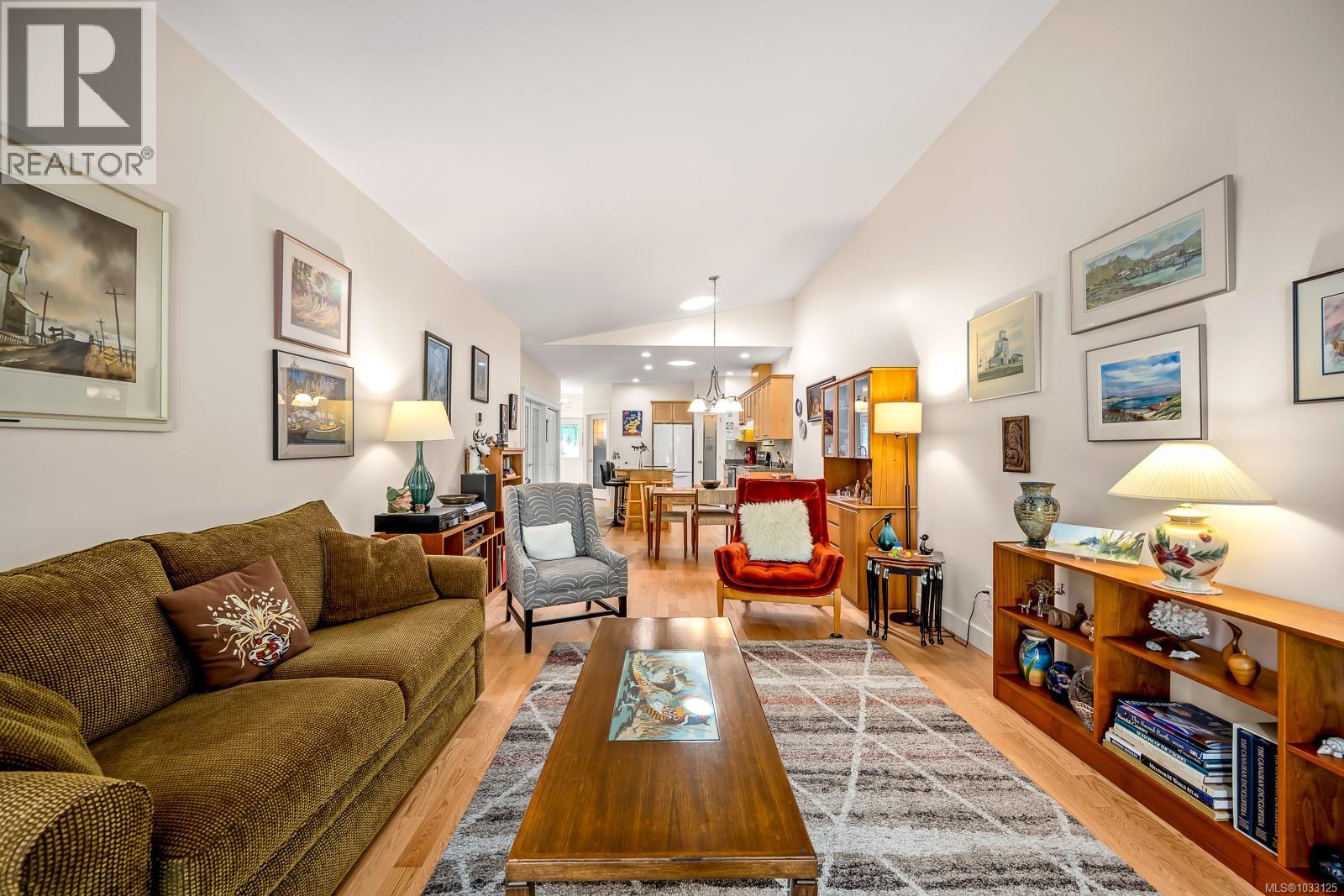 83 2001 Blue Jay Pl, Courtenay, British Columbia  V9N 4A8 - Photo 41 - 1033125