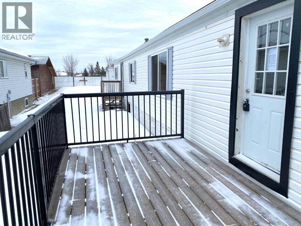 140 Cokerill Crescent, Fort Mcmurray, Alberta  T9K 2J3 - Photo 2 - A2284963