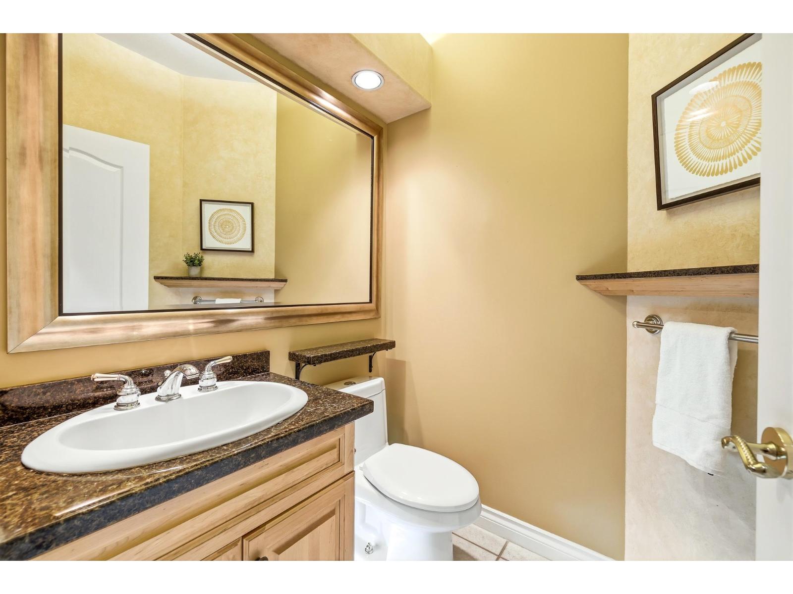 3528 Canterbury Drive, Surrey, British Columbia  V3Z 0G8 - Photo 19 - R3116698