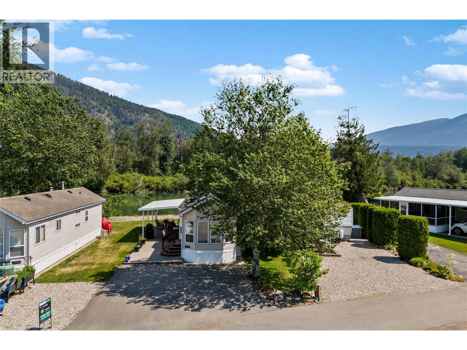 1455 Silver Sands Road Unit# 16, Sicamous, British Columbia  V0E 2V0 - Photo 8 - 10378204