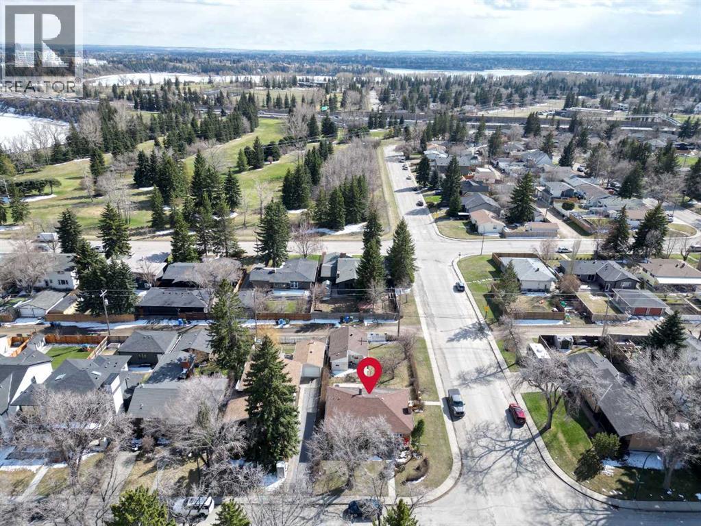 2043 57 Avenue Sw, Calgary, Alberta  T3E 1N1 - Photo 11 - A2305088