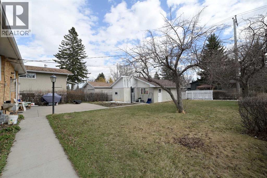 2043 57 Avenue Sw, Calgary, Alberta  T3E 1N1 - Photo 23 - A2305088