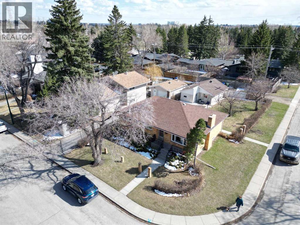 2043 57 Avenue Sw, Calgary, Alberta  T3E 1N1 - Photo 7 - A2305088