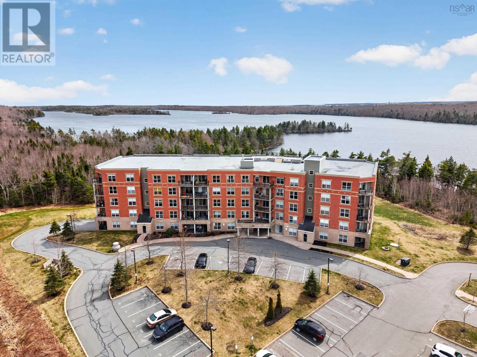 301 89 Pebblecreek Crescent, Halifax, Nova Scotia  B2W 0K6 - Photo 2 - 202608952