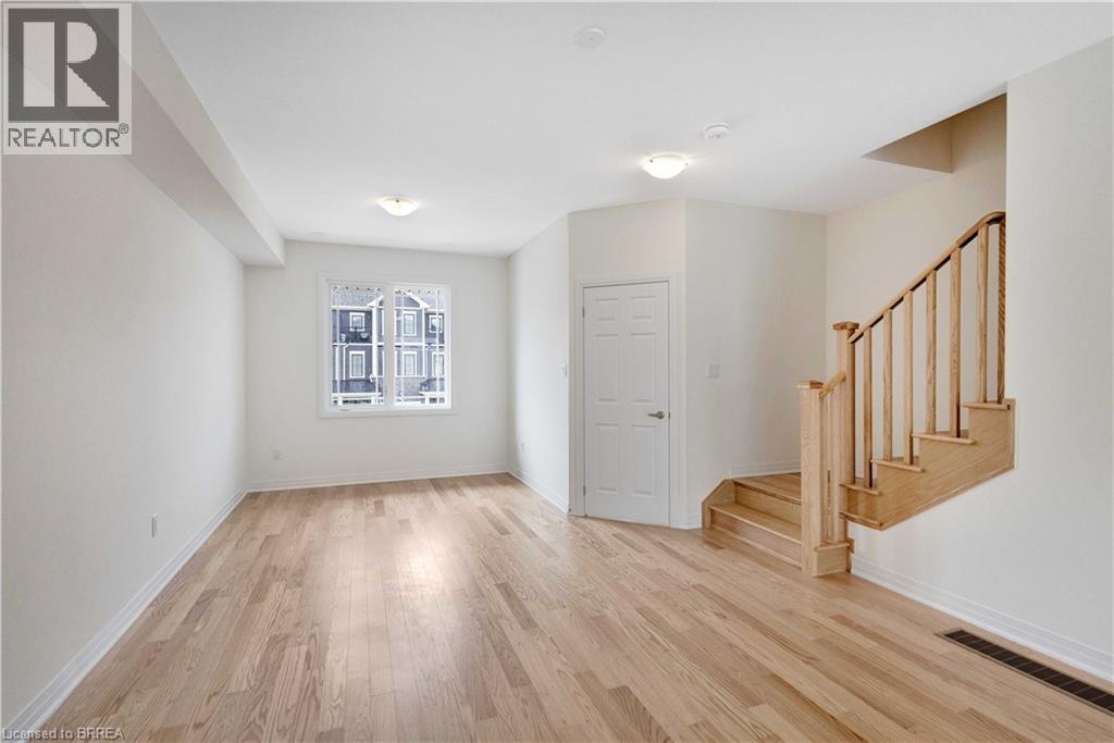 26 Hine Road, Brantford, Ontario  N3T 0W7 - Photo 11 - 40825382