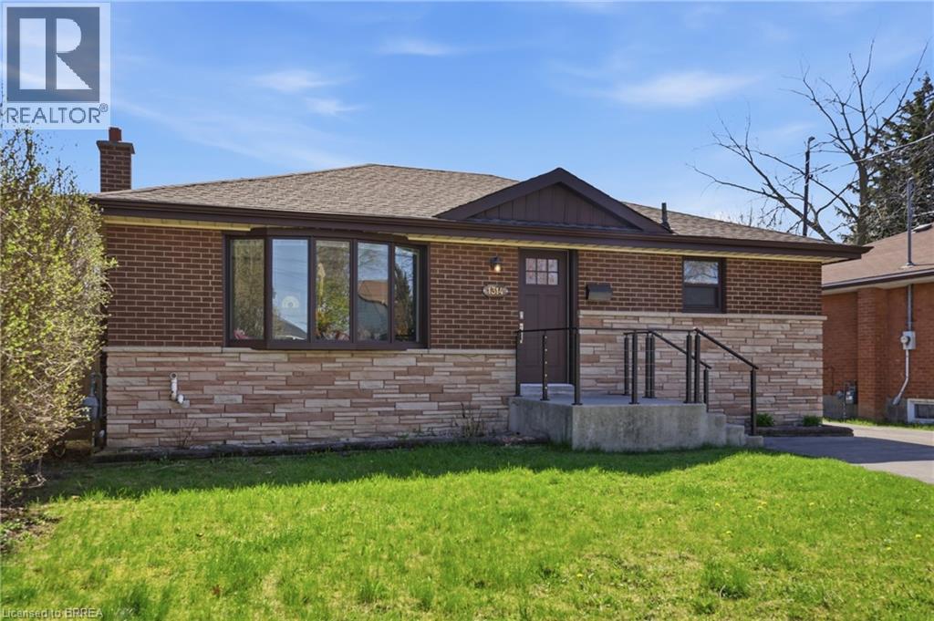 1314 Fisher Avenue, Burlington, Ontario  L7P 2L6 - Photo 2 - 40824370