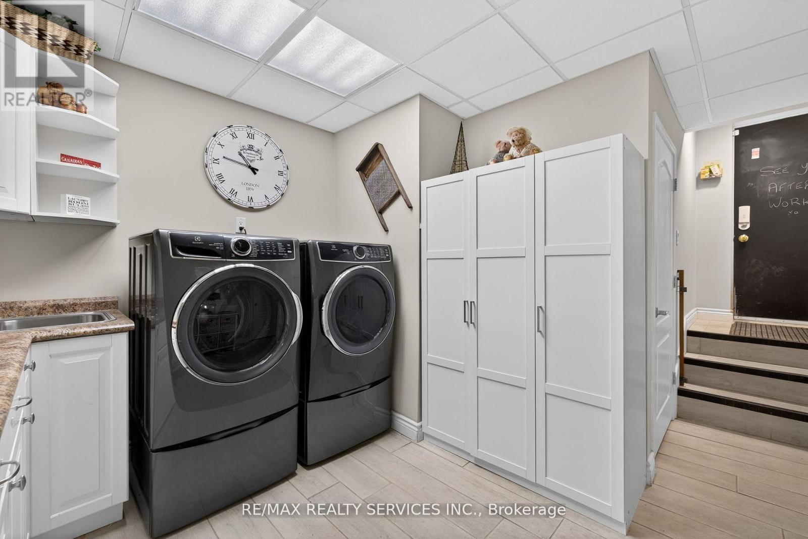 64 Gardenia Way, Caledon, Ontario  L7C 1A8 - Photo 33 - W13057750