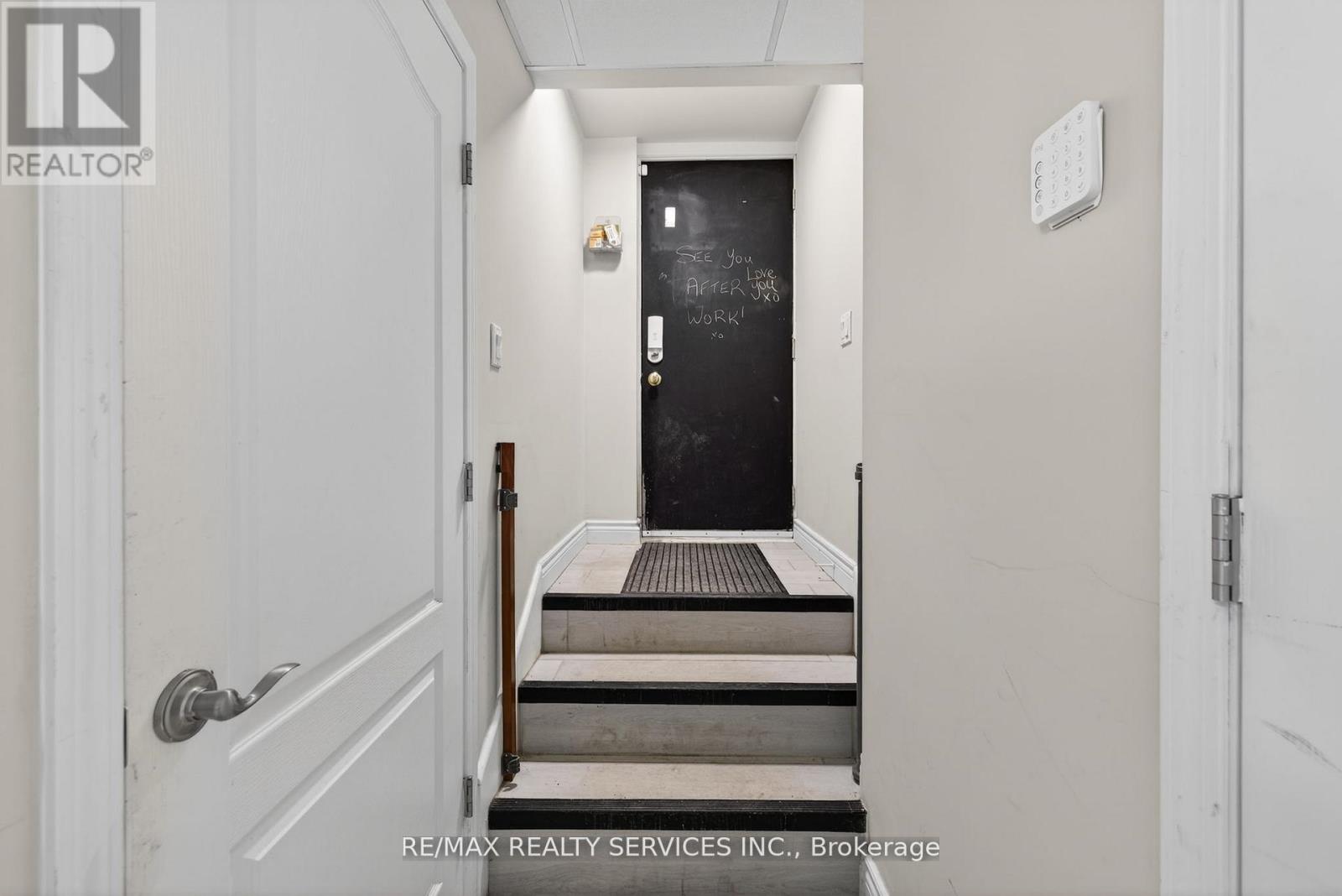 64 Gardenia Way, Caledon, Ontario  L7C 1A8 - Photo 35 - W13057750