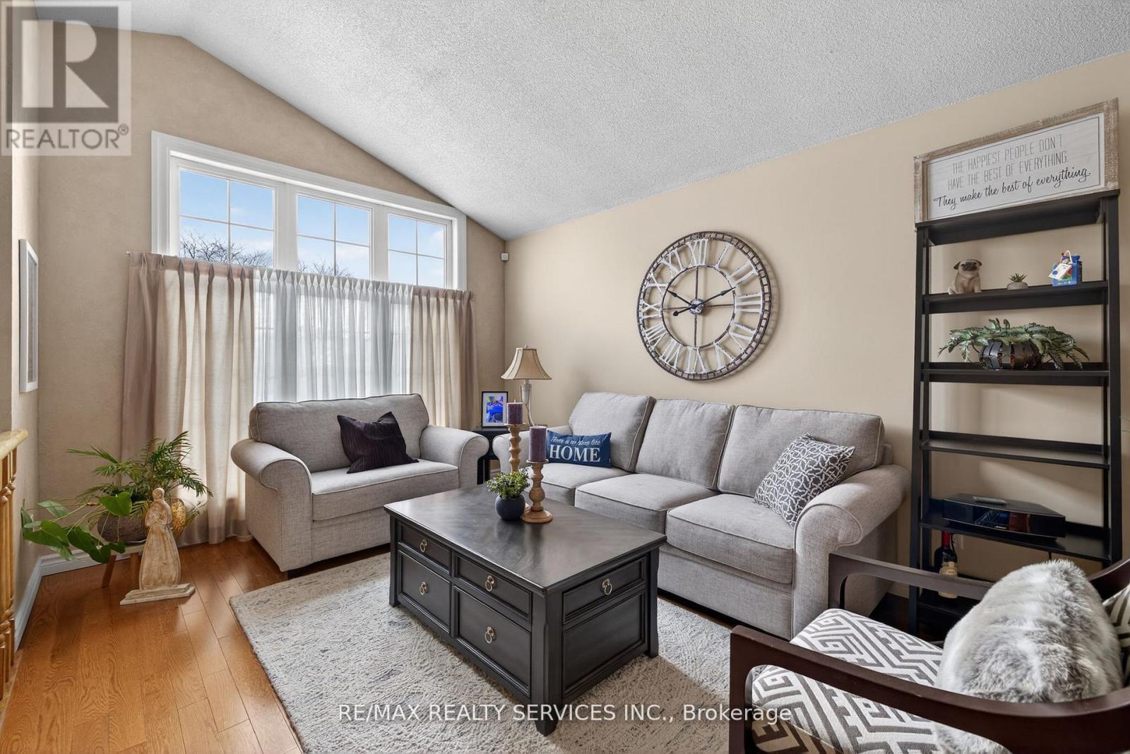 64 Gardenia Way, Caledon, Ontario  L7C 1A8 - Photo 6 - W13057750