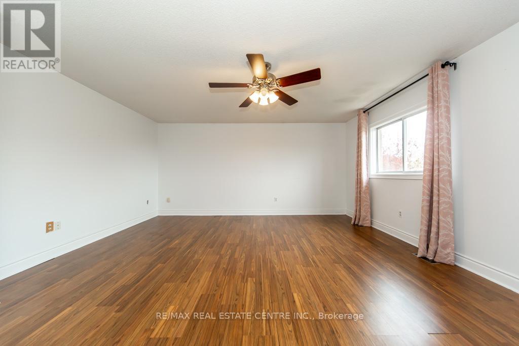 Upper - 6842 Forest Park Drive, Mississauga, Ontario  L5N 6X6 - Photo 25 - W13057794