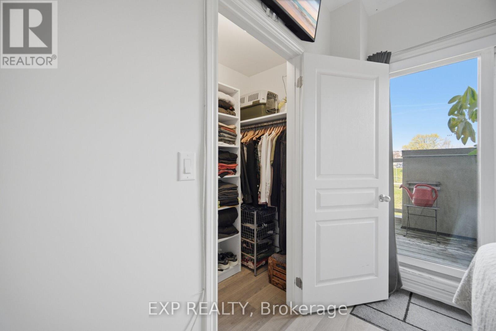 1 - 114 Caledonia Park Road, Toronto, Ontario  M6H 0B1 - Photo 28 - W13057826